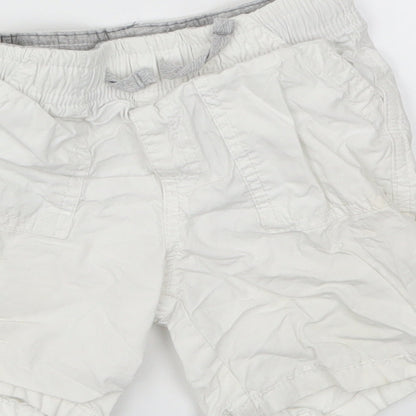 Matalan Boys White   Cargo Shorts Size 2-3 Years