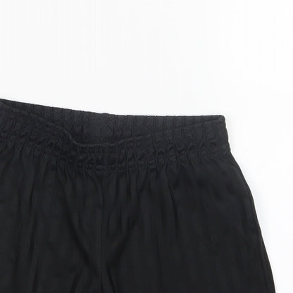 F&F Boys Black   Sweat Shorts Size 5-6 Years