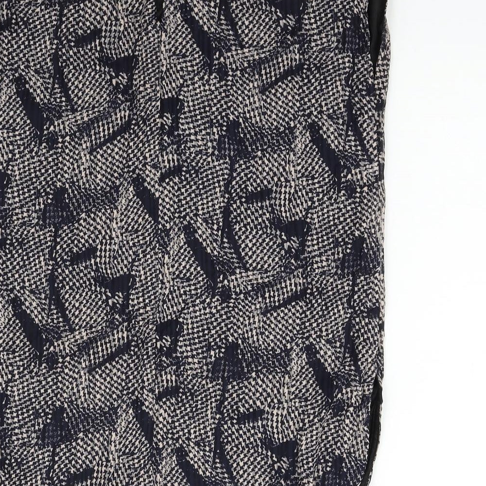 Preworn Womens Black Geometric  Basic Blouse Size 36
