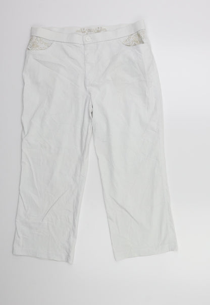 chess studio Womens White   Cargo Trousers Size 32 in L23 in