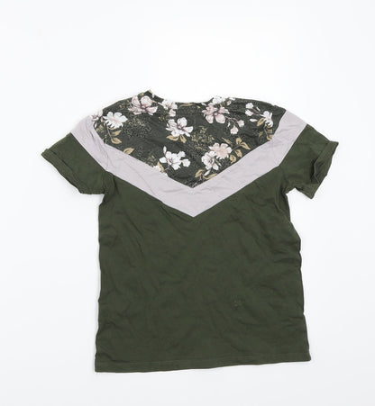 River Island Boys Green Floral  Basic T-Shirt Size 7 Years