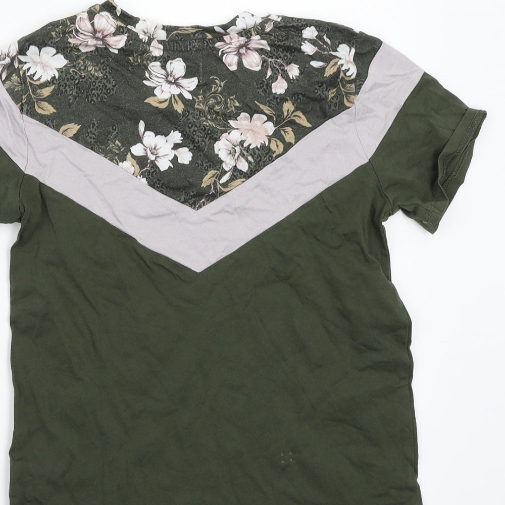 River Island Boys Green Floral  Basic T-Shirt Size 7 Years