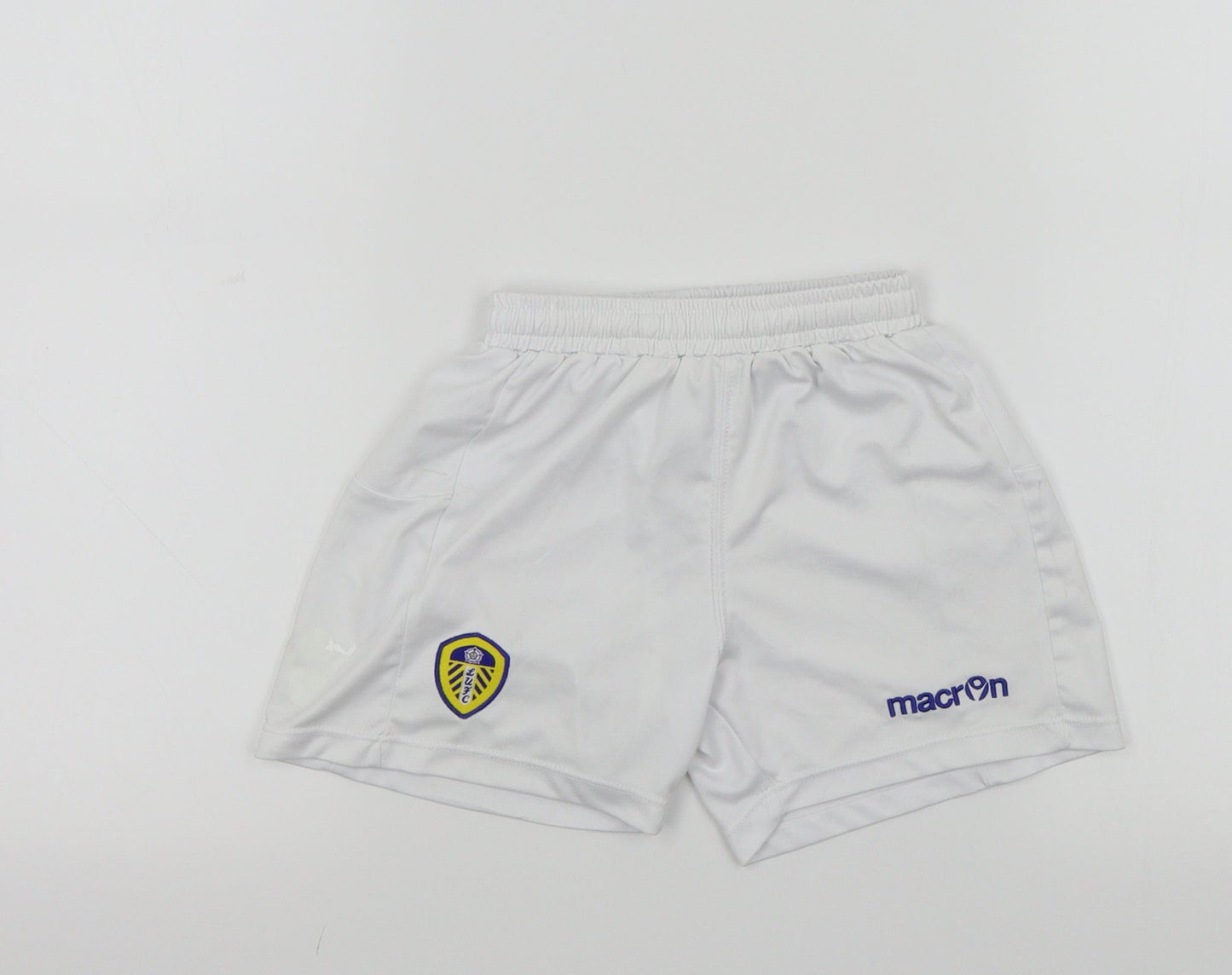 Macron Boys White   Bermuda Shorts Size 3-4 Years