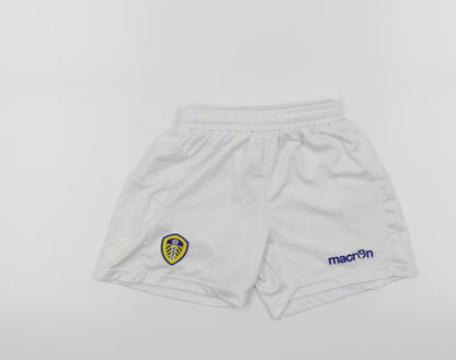 Macron Boys White   Bermuda Shorts Size 3-4 Years