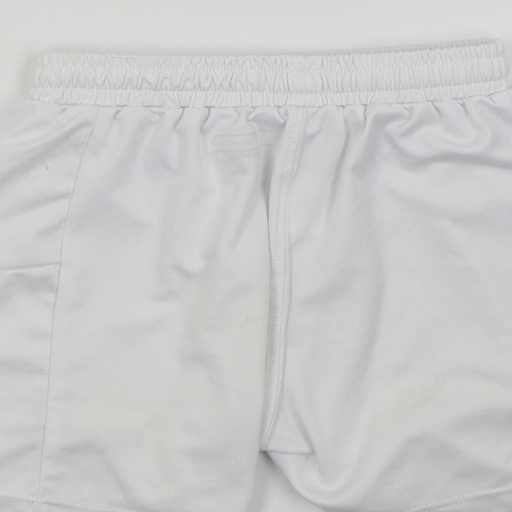 Macron Boys White   Bermuda Shorts Size 3-4 Years