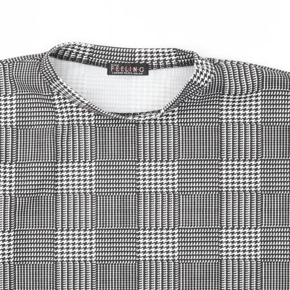 feeling  Womens Black Check  Basic T-Shirt Size M