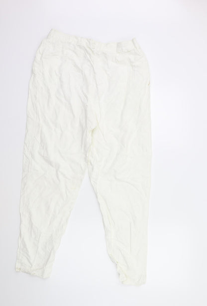 Womens UK Size 30 in Preworn Regular Fit  White Trousers