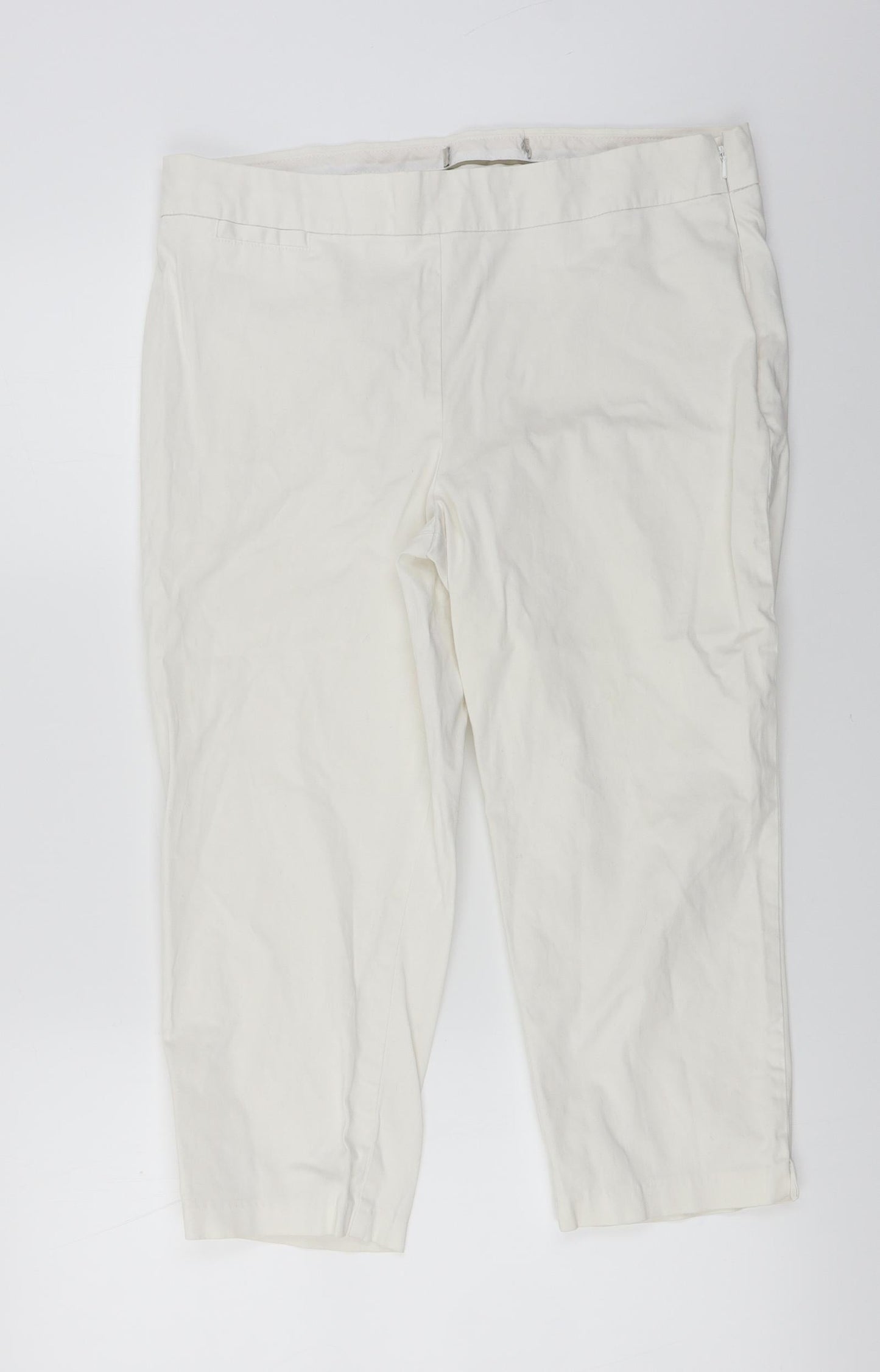 Womens UK Size 32 in Preworn Regular Fit Cropped White Trousers