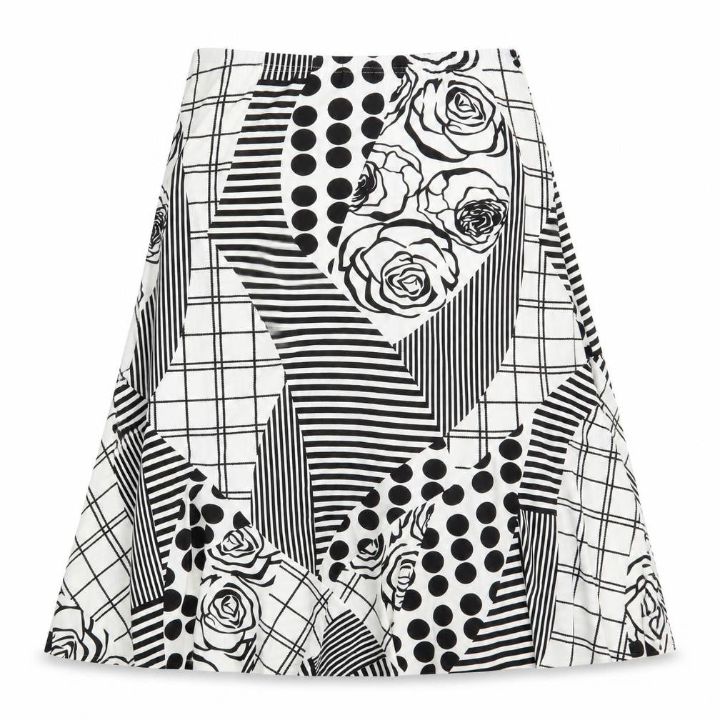 Womens UK Size 28 in Preworn Swing  Skirt