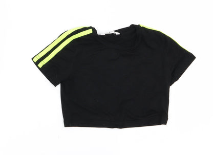 she in Girls Black   Cropped T-Shirt Size 7 Years