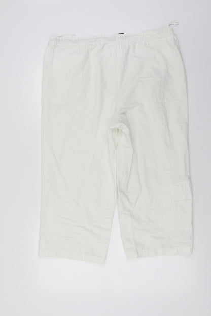 Womens UK Size 34 in Preworn Regular Fit Cropped White Trousers