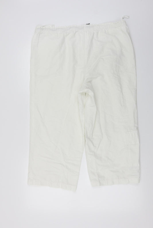 Womens UK Size 34 in Preworn Regular Fit Cropped White Trousers