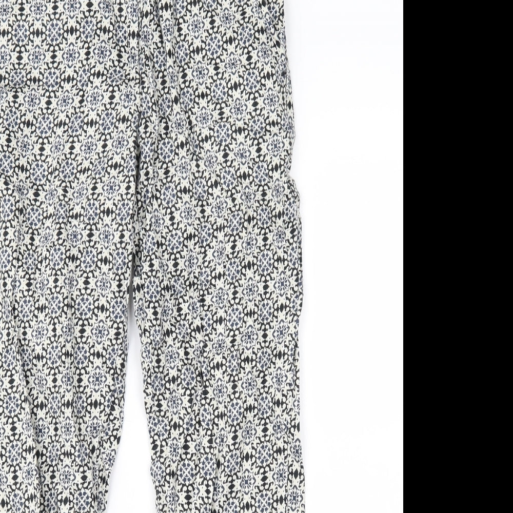 Womens UK Size 30 in H&M Regular Fit Cropped Black Trousers
