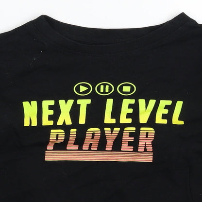 Studio Boys Black   Basic T-Shirt Size 6-7 Years