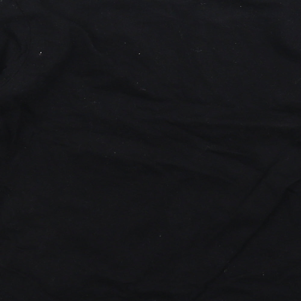 Studio Boys Black   Basic T-Shirt Size 6-7 Years