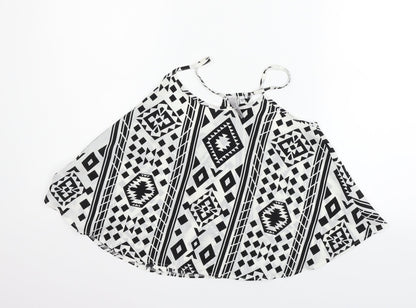 Young Dimension Girls White Geometric  Basic T-Shirt Size 11-12 Years