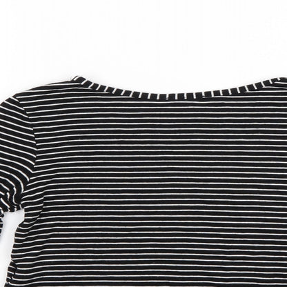 YD Girls Black Striped  Pullover Jumper Size 9-10 Years