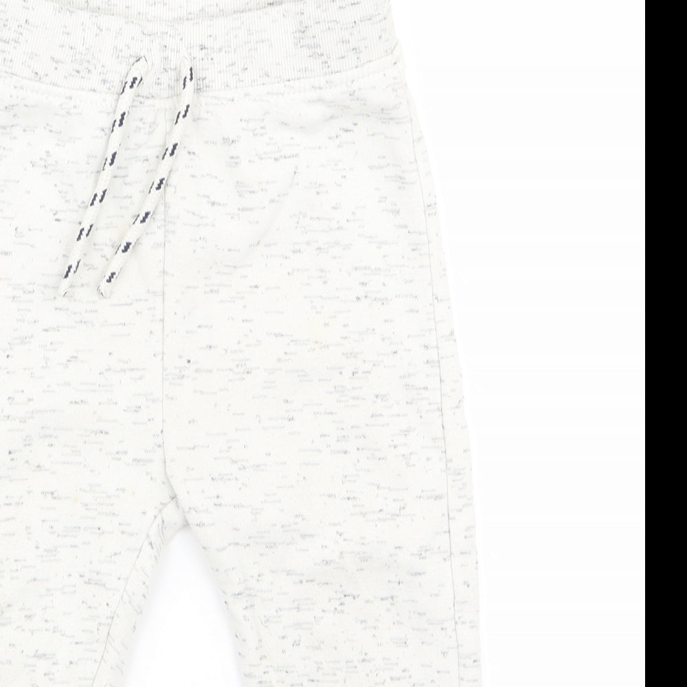 Primark Baby White   Jogger Leggings Size 18 Months