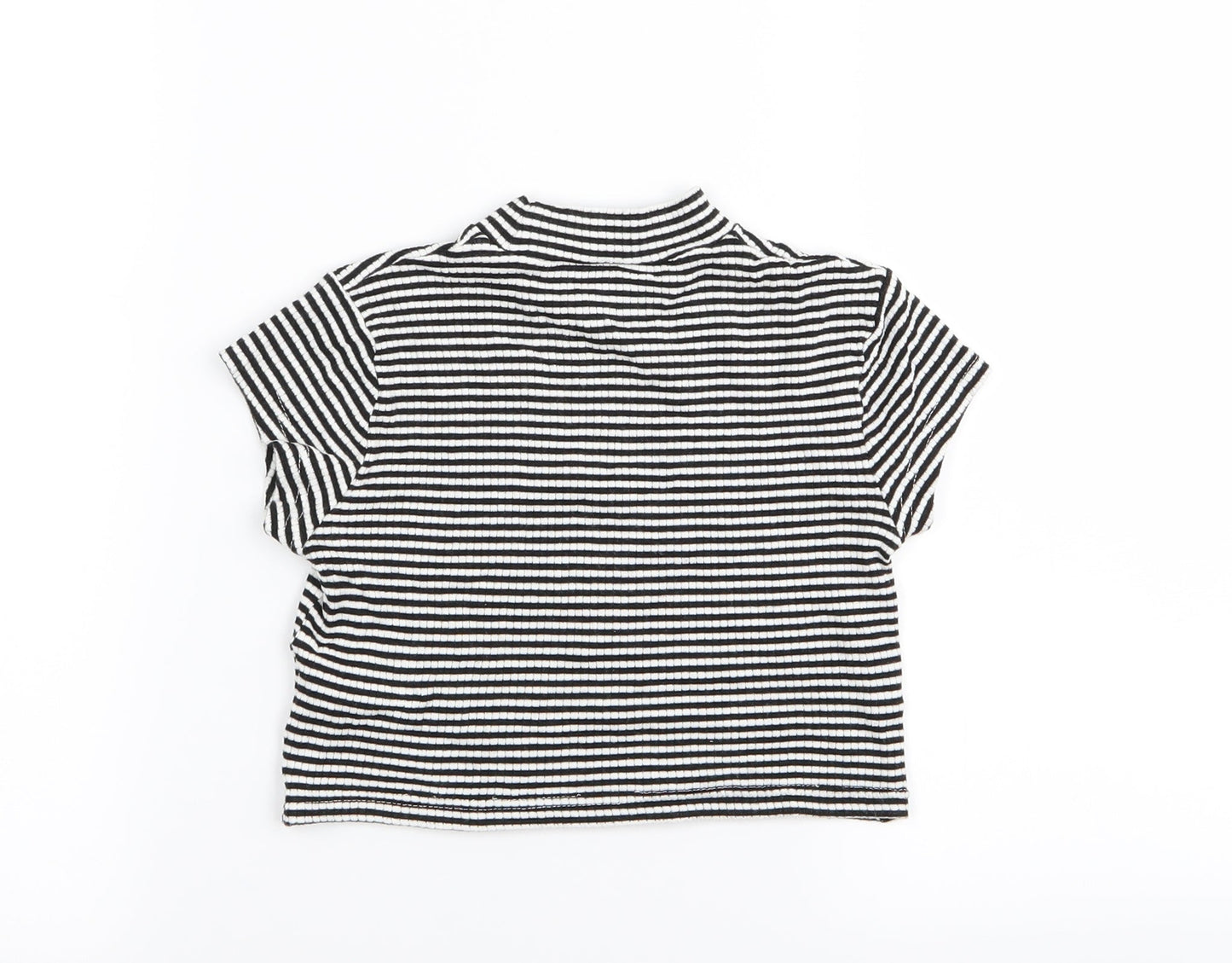 Preworn Girls White Striped  Basic T-Shirt Size 8-9 Years