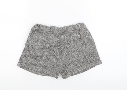 Matalan Girls Grey   Boyfriend Shorts Size 10 Years