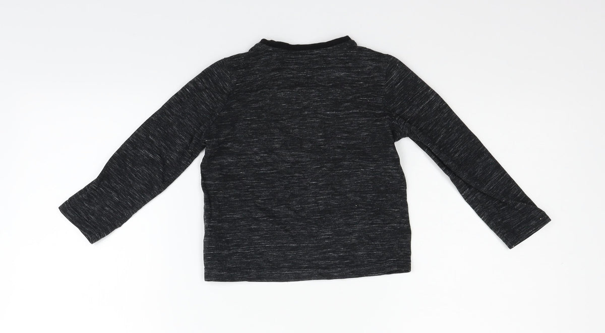 Nutmeg Boys Black   Basic T-Shirt Size 3-4 Years