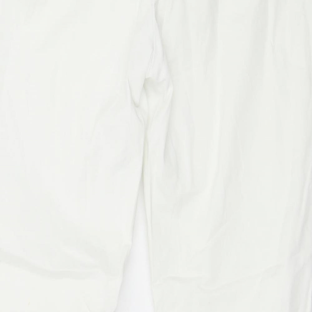 Womens UK Size 30 in Gap Regular Fit  White Trousers