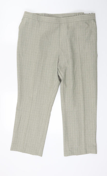 Womens UK Size 18 Marks and Spencer Regular Fit Capri Green Trousers