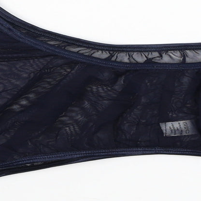 Womens UK Size 30 Preworn Blue Cropped Tank