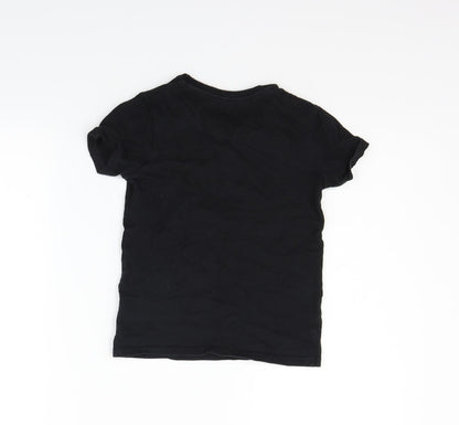 Marks and Spencer Boys Black   Basic T-Shirt Size 6-7 Years