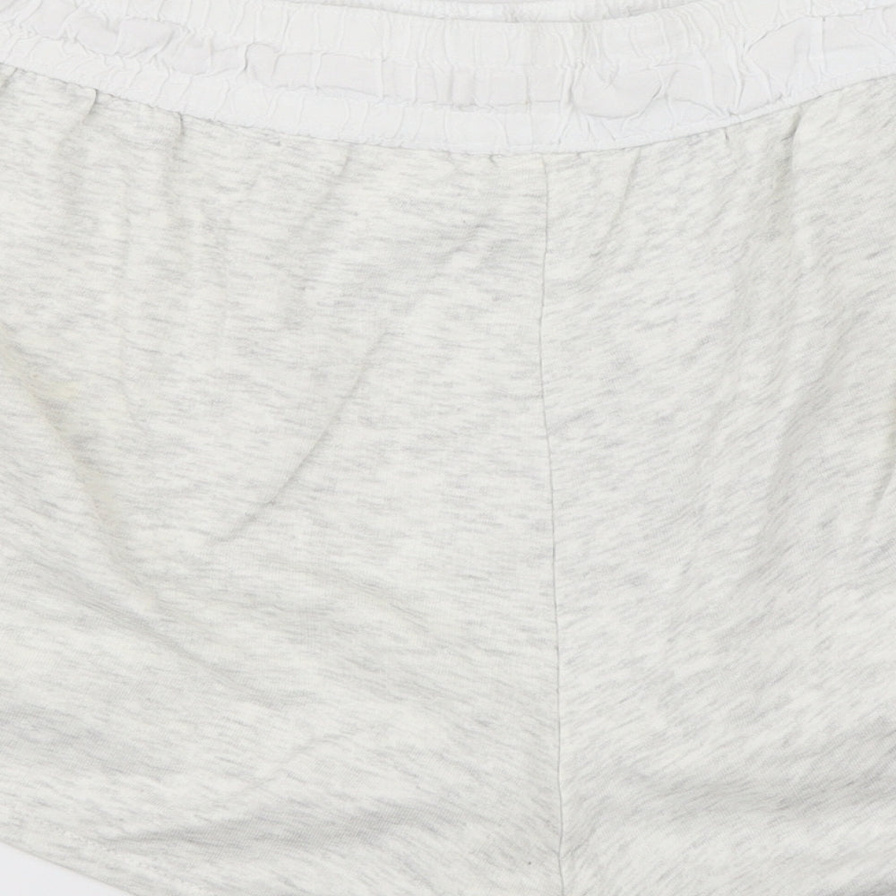 H&M Womens White   Sweat Shorts Size L