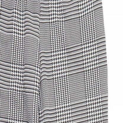 Womens UK Size 10 I SAW IT FIRST Regular Fit  Black Trousers