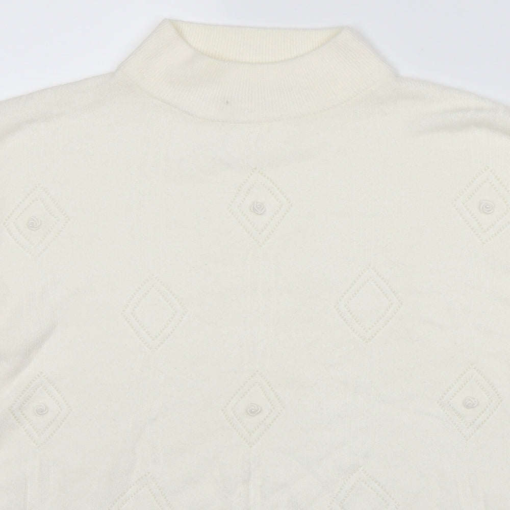 Bonmarché Womens White Argyle/Diamond Pullover Jumper Size S