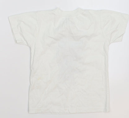 GT Club Boys White   Basic T-Shirt Size M