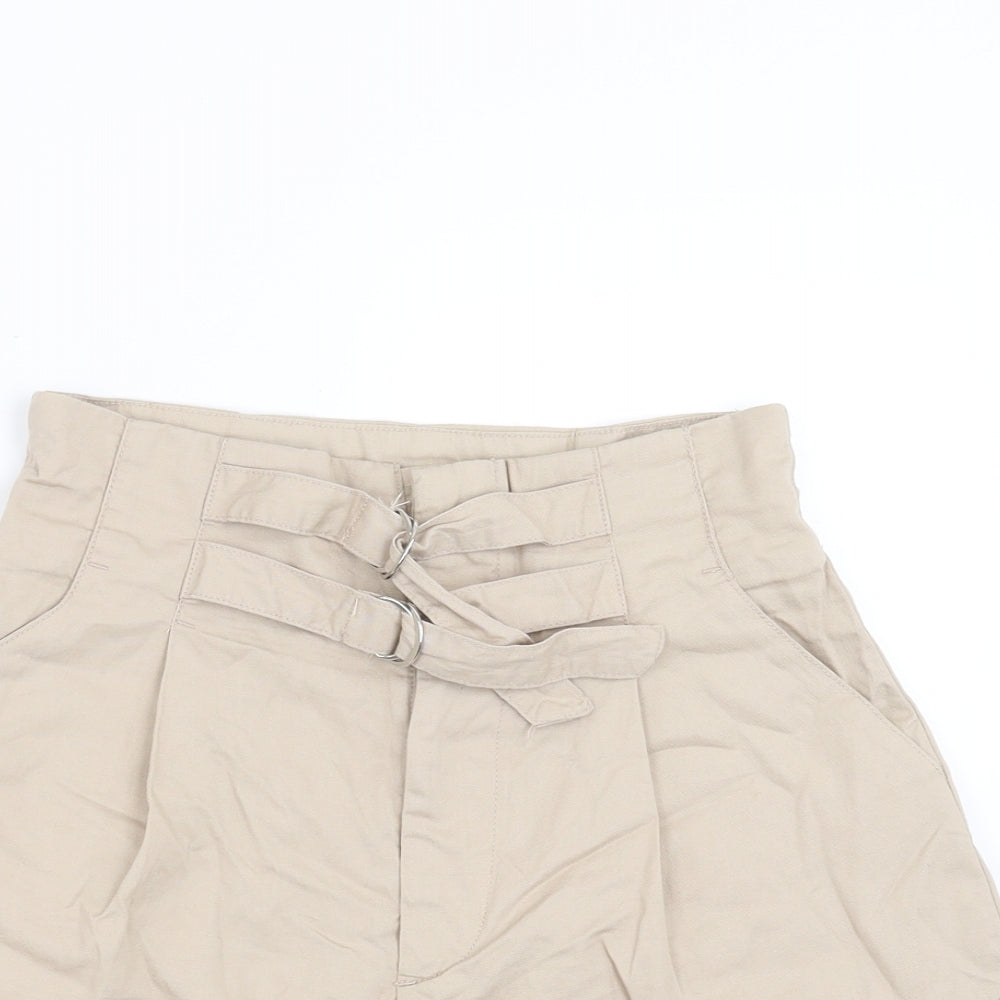 Divided by H&M Womens Beige   Hot Pants Shorts Size 6