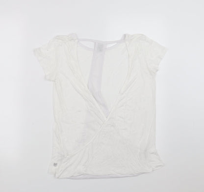 FOREVER 21 Womens White   Basic T-Shirt Size M  - open back