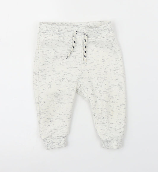 Primark Boys Grey   Sweatpants Trousers Size 6-9 Months