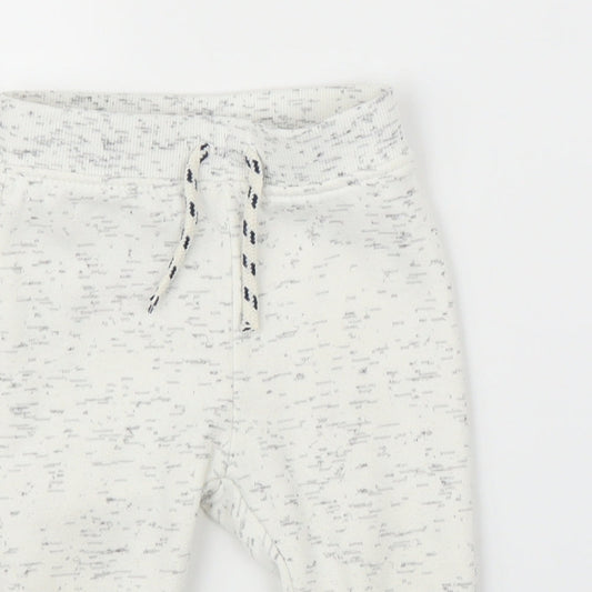 Primark Boys Grey   Sweatpants Trousers Size 6-9 Months