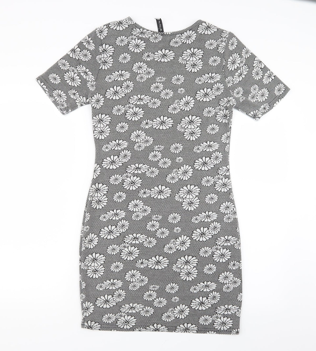 Mezzo Womens Black Floral  Basic T-Shirt Size 12  - Long