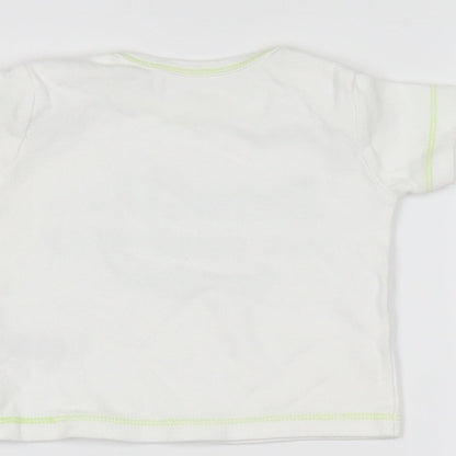 Preworn Baby White   Basic T-Shirt Size 3-6 Months