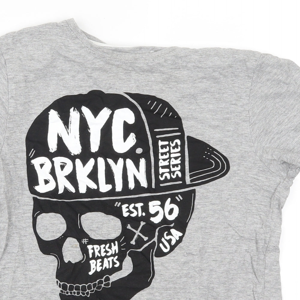 Primark Boys Grey   Basic T-Shirt Size 10-11 Years  - NYC Brooklyn Skull