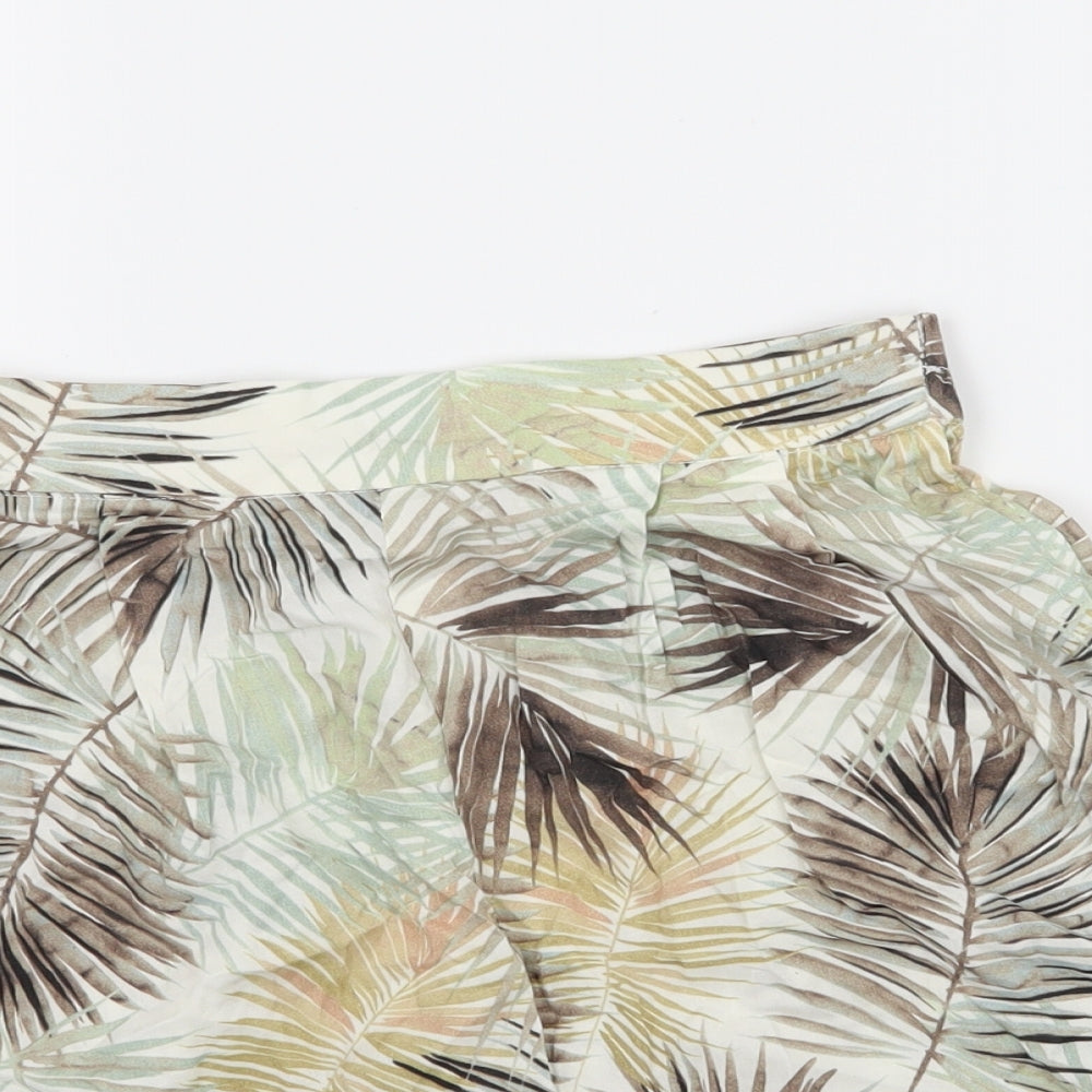 H&M Womens Ivory Geometric  Hot Pants Shorts Size 6 - Leaf print
