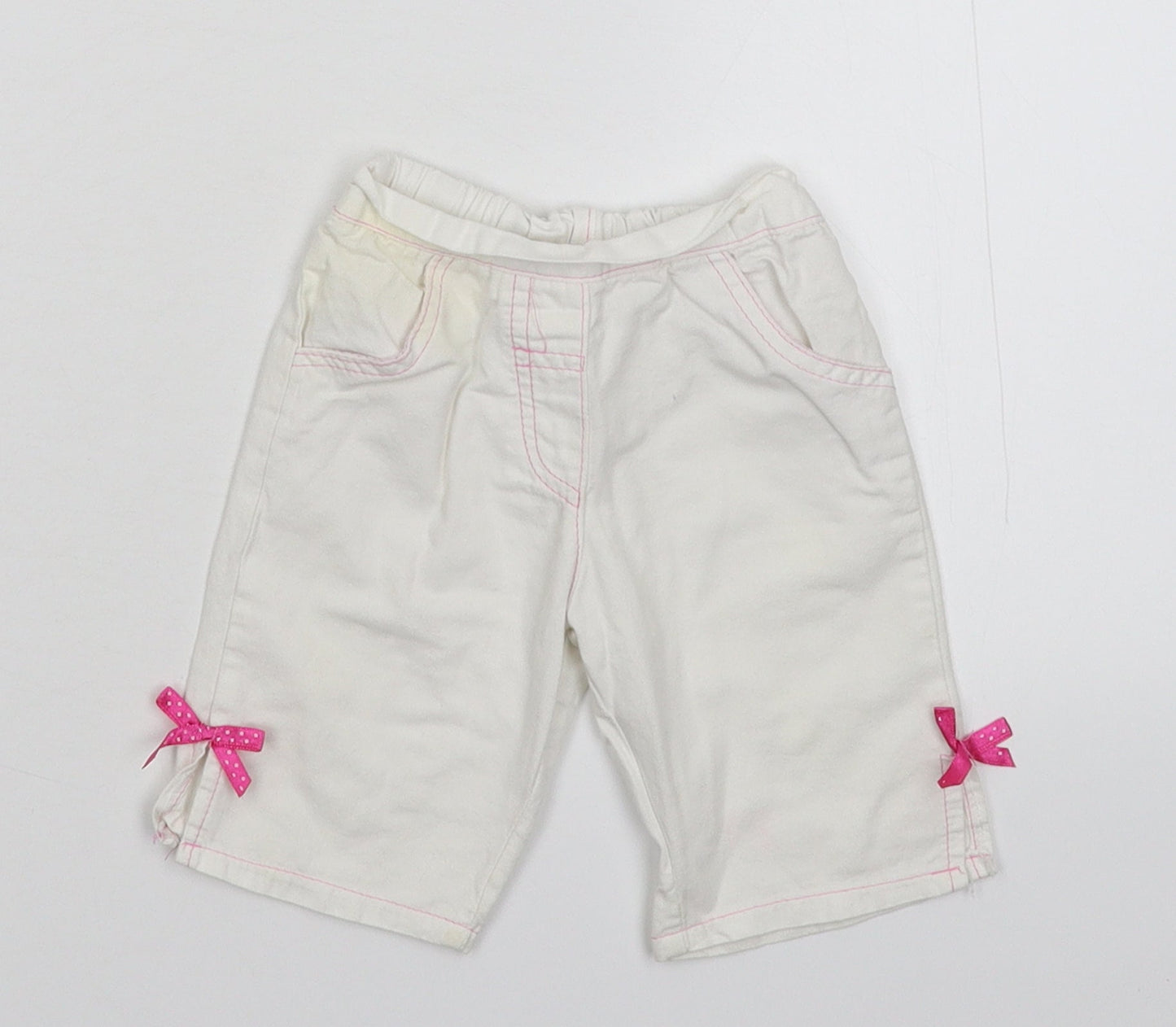 Preworn Girls White   Capri Trousers Size 6-9 Months