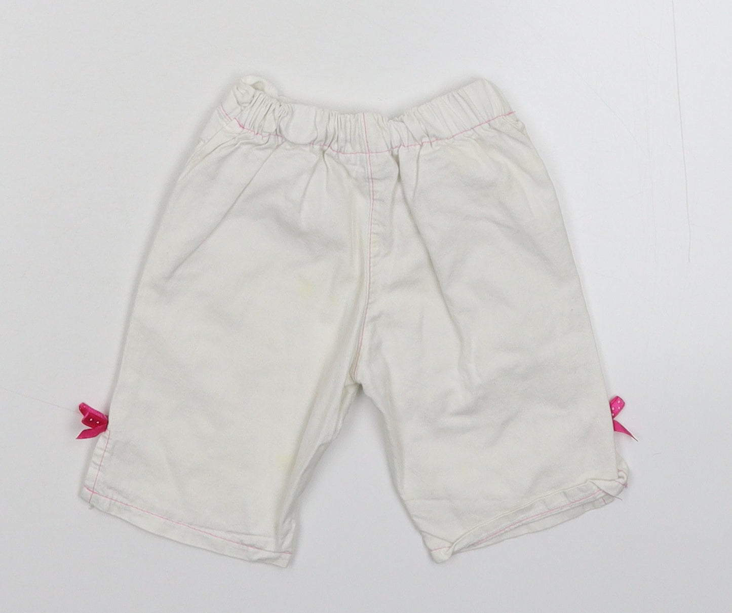 Preworn Girls White   Capri Trousers Size 6-9 Months