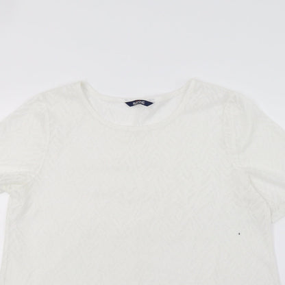 Ruifine Womens White   Tunic T-Shirt Size M