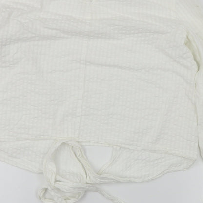 H&M  Womens White   Basic Blouse Size 6