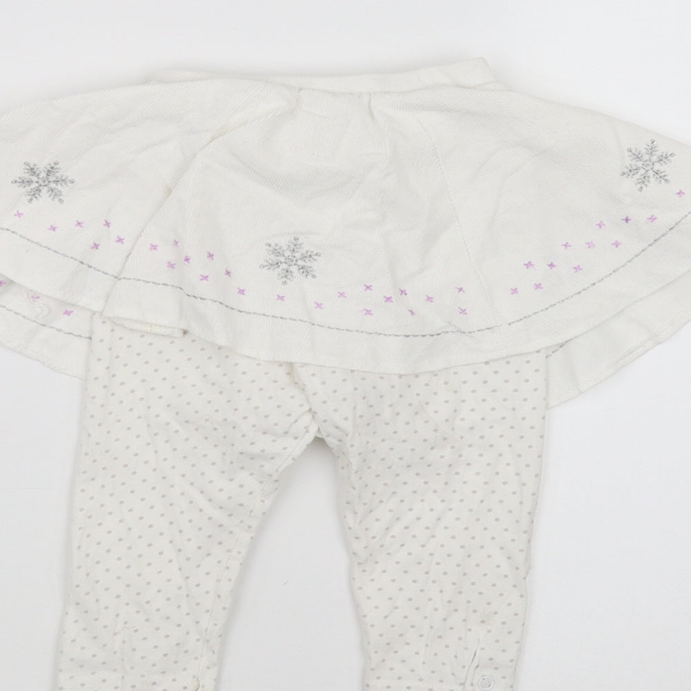 Cutey Couture Baby White   Babygrow One-Piece Size 18 Months