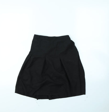 Preworn Girls Black   Flare Skirt Size 11 Years