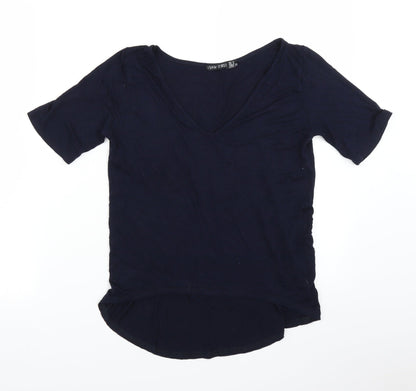 I SAW IT FIRST Womens Blue   Basic T-Shirt Size 8
