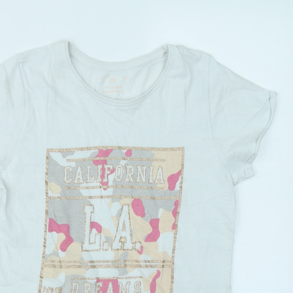 Close-up detail of YD girls’ white basic t-shirt, size 12-13, years