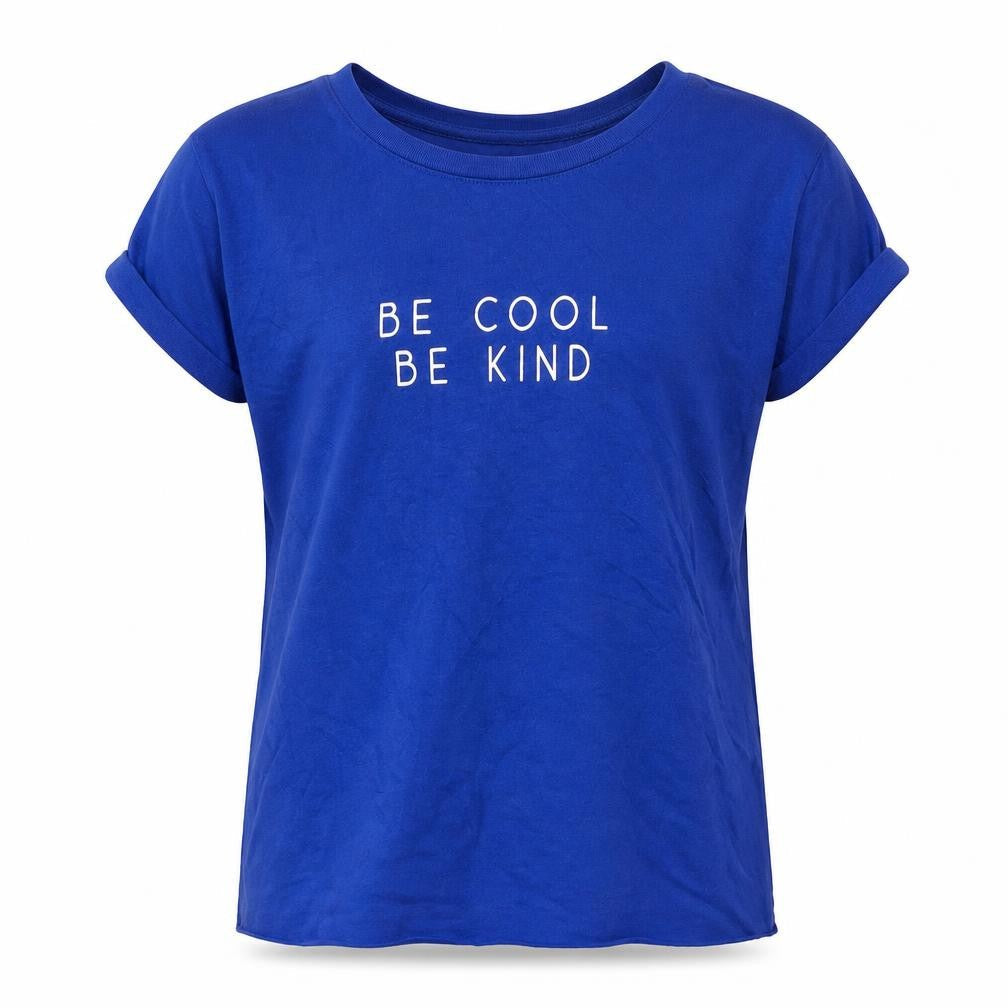 Front view of New Look girls’ blue basic t-shirt, size 9, years